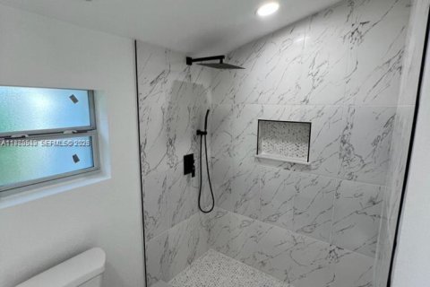 Купить виллу или дом в Майами, Флорида 3 спальни, 95.04м2, № 2050684 - фото 22