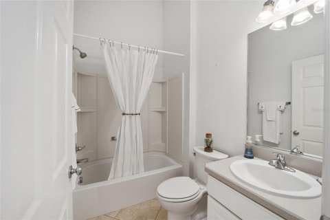 Casa en venta en The Villages, Florida, 3 dormitorios, 138.24 m2 № 1910662 - foto 19