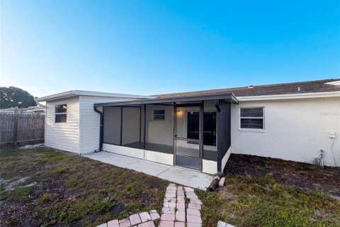 Casa en venta en Seminole, Florida, 3 dormitorios, 92.62 m2 № 2150087 - foto 24