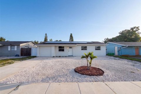 Casa en Seminole, Florida 3 dormitorios, 92.62 m2 № 2150087