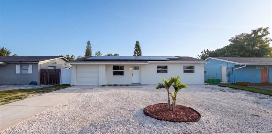 Casa en Seminole, Florida 3 dormitorios, 92.62 m2 № 2150087