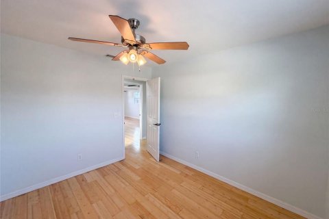 Casa en venta en Seminole, Florida, 3 dormitorios, 92.62 m2 № 2150087 - foto 14