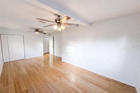 Casa en venta en Seminole, Florida, 3 dormitorios, 92.62 m2 № 2150087 - foto 4
