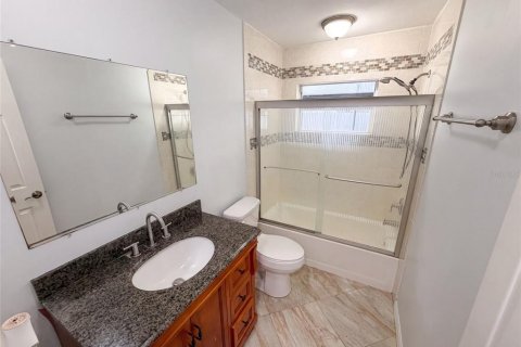 Casa en venta en Seminole, Florida, 3 dormitorios, 92.62 m2 № 2150087 - foto 18