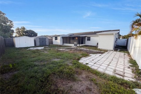 Casa en venta en Seminole, Florida, 3 dormitorios, 92.62 m2 № 2150087 - foto 5