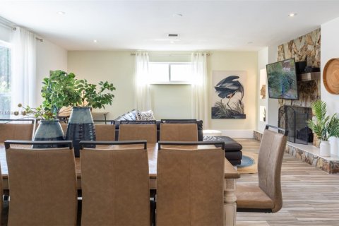 Casa en venta en West Park, Florida, 4 dormitorios, 171.22 m2 № 1945679 - foto 13
