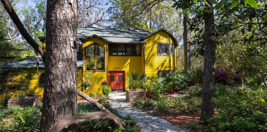 Casa en Gainesville, Florida 3 dormitorios, 209.03 m2 № 1843713