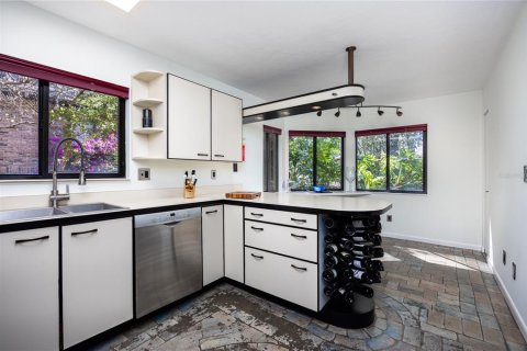 Villa ou maison à louer à Gainesville, Floride: 3 chambres, 209.03 m2 № 1843713 - photo 21