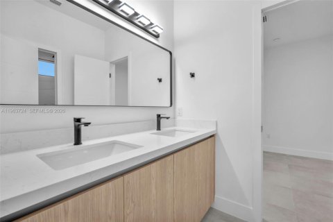 Villa ou maison à louer à Miami, Floride: 3 chambres № 2026864 - photo 23