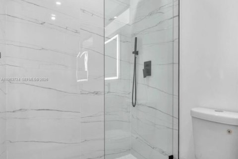 Villa ou maison à louer à Miami, Floride: 3 chambres № 2026864 - photo 24