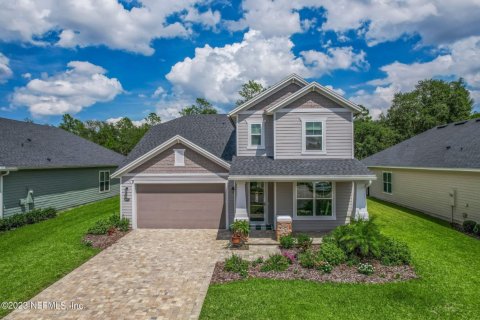 House in AMELIA WALK in Fernandina Beach, Florida 4 bedrooms, 283.63 sq.m. № 801688 - photo 1