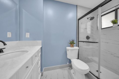 House in Deerfield Beach, Florida 3 bedrooms, 133.41 sq.m. № 2417576 - photo 26