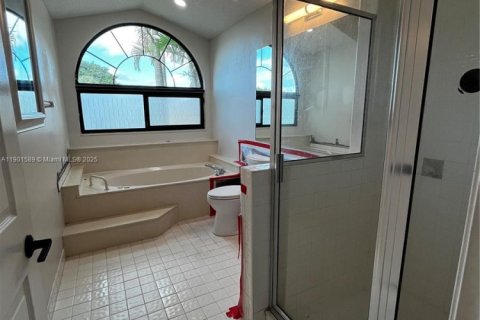 House in Boynton Beach, Florida 2 bedrooms, 169.92 sq.m. № 1953309 - photo 13