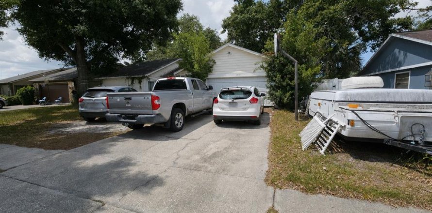 Villa ou maison à Sarasota, Floride 4 chambres, 137.59 m2 № 2150157