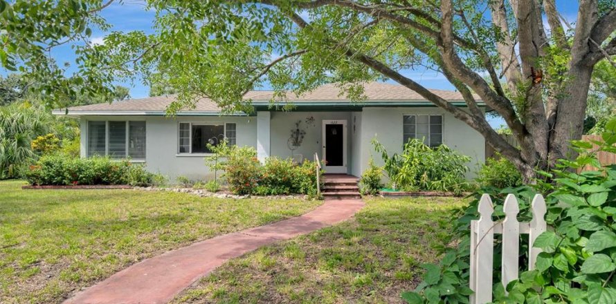 Villa ou maison à Bradenton, Floride 3 chambres, 170.75 m2 № 1915529