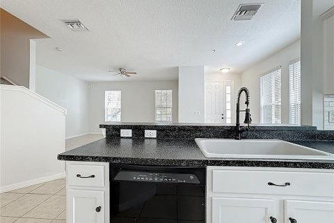 Adosado en venta en Orlando, Florida, 3 dormitorios, 149.94 m2 № 2123493 - foto 19