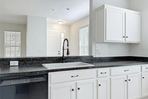 Adosado en venta en Orlando, Florida, 3 dormitorios, 149.94 m2 № 2123493 - foto 18