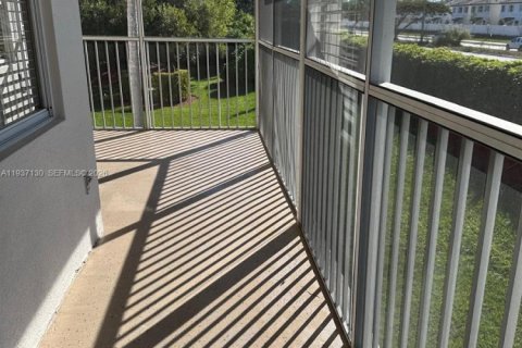 Copropriété à louer à Homestead, Floride: 2 chambres, 107.77 m2 № 1995044 - photo 30