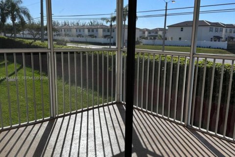 Copropriété à louer à Homestead, Floride: 2 chambres, 107.77 m2 № 1995044 - photo 26