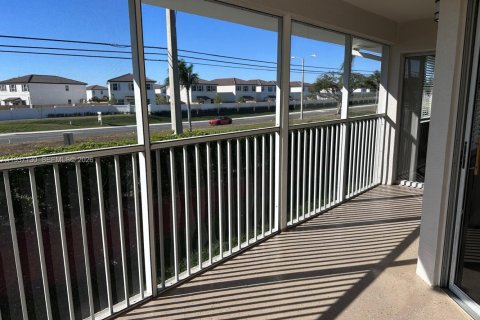 Copropriété à louer à Homestead, Floride: 2 chambres, 107.77 m2 № 1995044 - photo 28