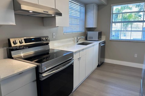 Copropriété à louer à Homestead, Floride: 2 chambres, 107.77 m2 № 1995044 - photo 15