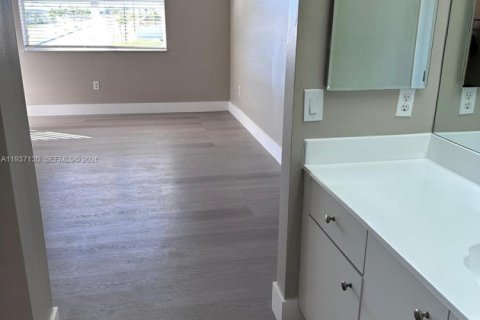 Copropriété à louer à Homestead, Floride: 2 chambres, 107.77 m2 № 1995044 - photo 24