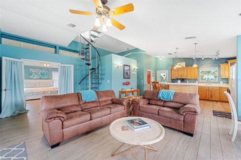 Villa ou maison à vendre à Crystal River, Floride: 2 chambres, 112.97 m2 № 1919146 - photo 12