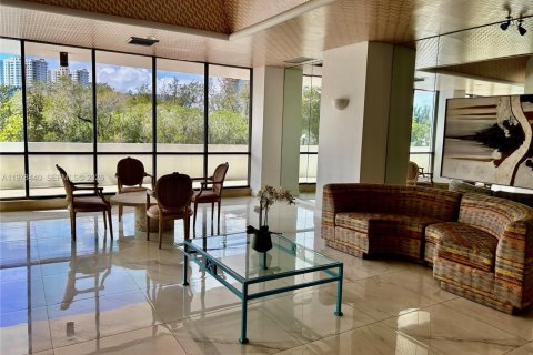 Купить кондоминиум в Халландейл-Бич, Флорида 2 спальни, 96.62м2, № 2047163 - фото 30