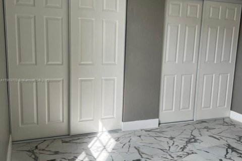 Condominio en venta en Miami, Florida, 2 dormitorios, 65.03 m2 № 1954451 - foto 20