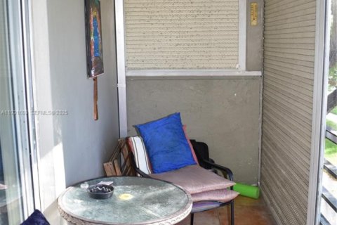 Купить кондоминиум в Санрайз, Флорида 1 спальня, 54.81м2, № 1990346 - фото 23