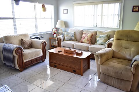 Купить кондоминиум в Санрайз, Флорида 1 спальня, 54.81м2, № 1990346 - фото 2