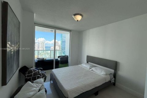 Condominio en alquiler en Miami, Florida, 2 dormitorios, 140.28 m2 № 1947648 - foto 10