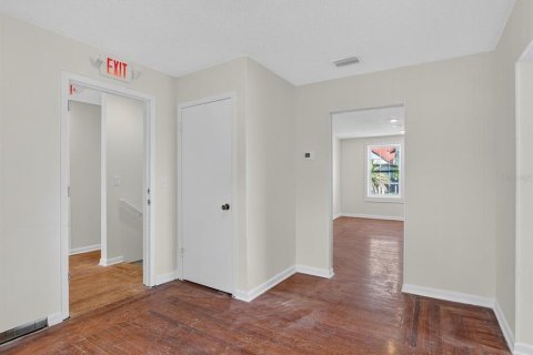 Immobilier commercial à vendre à Daytona Beach, Floride: 484.86 m2 № 1904526 - photo 19