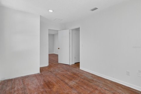 Immobilier commercial à vendre à Daytona Beach, Floride: 484.86 m2 № 1904526 - photo 7