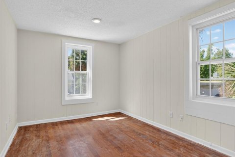 Immobilier commercial à vendre à Daytona Beach, Floride: 484.86 m2 № 1904526 - photo 8