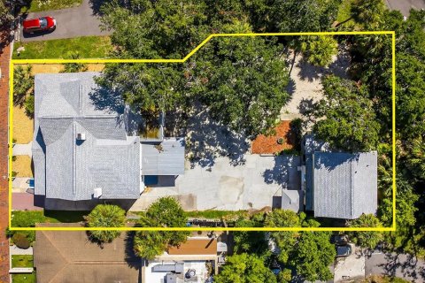 Immobilier commercial à vendre à Daytona Beach, Floride: 484.86 m2 № 1904526 - photo 4