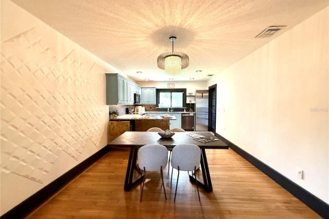 Casa en alquiler en Orlando, Florida, 3 dormitorios, 134.89 m2 № 1913435 - foto 4