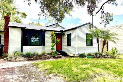 Casa en alquiler en Orlando, Florida, 3 dormitorios, 134.89 m2 № 1913435 - foto 2