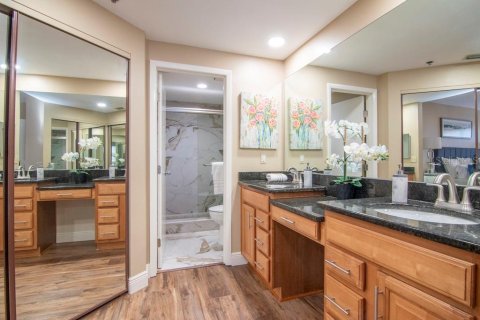 Condo in Tampa, Florida, 3 bedrooms  № 2098568 - photo 27