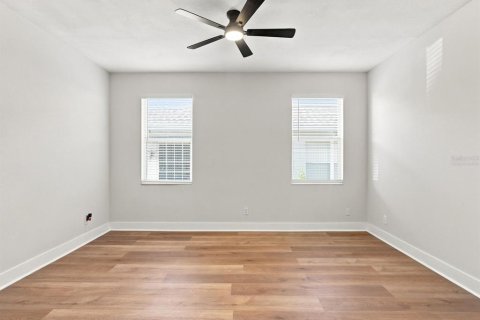 Villa ou maison à vendre à Kissimmee, Floride: 4 chambres, 181.35 m2 № 2285015 - photo 10