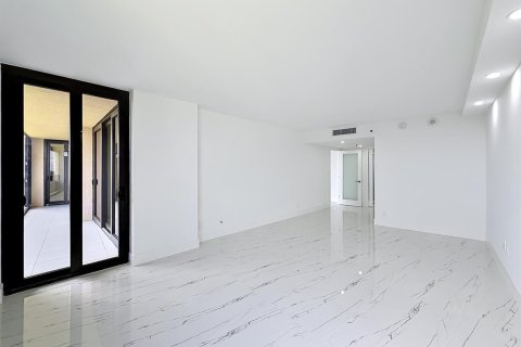 Condominio en alquiler en West Palm Beach, Florida, 2 dormitorios, 172.33 m2 № 2077750 - foto 21