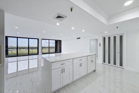 Condominio en alquiler en West Palm Beach, Florida, 2 dormitorios, 172.33 m2 № 2077750 - foto 12