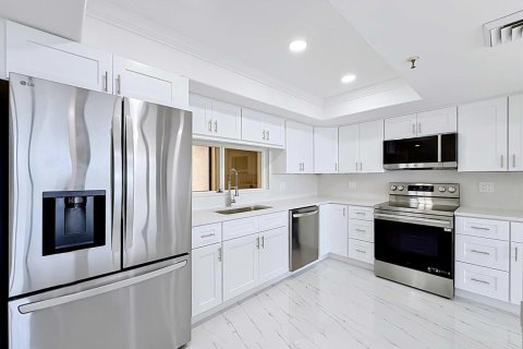 Condominio en alquiler en West Palm Beach, Florida, 2 dormitorios, 172.33 m2 № 2077750 - foto 10