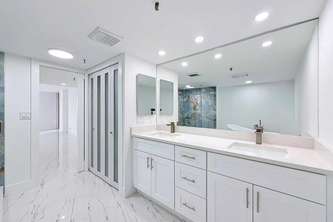 Condominio en alquiler en West Palm Beach, Florida, 2 dormitorios, 172.33 m2 № 2077750 - foto 26