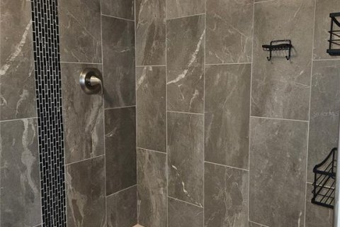 Condominio en alquiler en Bradenton, Florida, 2 dormitorios, 89.19 m2 № 1810122 - foto 16