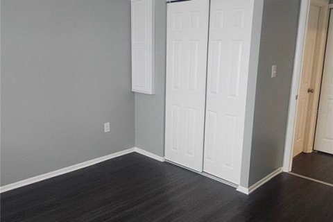 Condominio en alquiler en Bradenton, Florida, 2 dormitorios, 89.19 m2 № 1810122 - foto 12