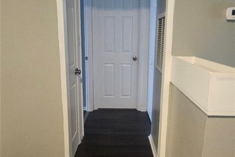 Condominio en alquiler en Bradenton, Florida, 2 dormitorios, 89.19 m2 № 1810122 - foto 9