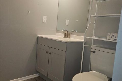 Condominio en alquiler en Bradenton, Florida, 2 dormitorios, 89.19 m2 № 1810122 - foto 17