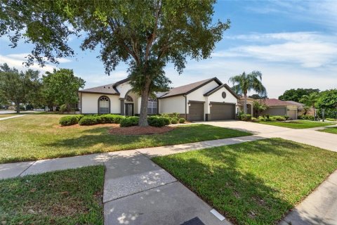 House in Valrico, Florida 4 bedrooms, 244.98 sq.m. № 2110054 - photo 3