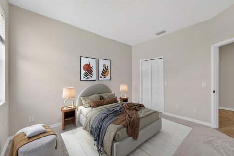 House in Valrico, Florida 4 bedrooms, 244.98 sq.m. № 2110054 - photo 26